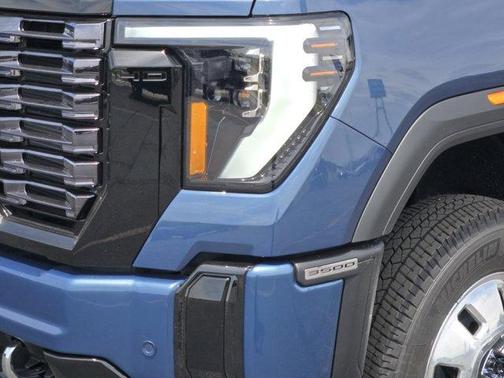 Metallic 2026 GMC Sierra 3500 Denali Ultimate