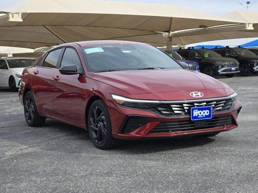 2026 Hyundai ELANTRA SEL