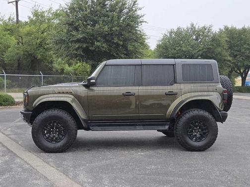 2024 Ford Bronco Raptor