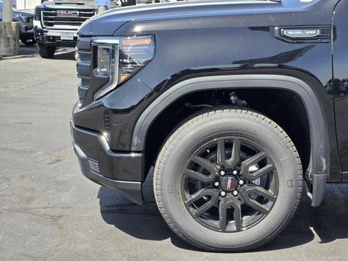 Onyx Black 2026 GMC Sierra 1500 Elevation