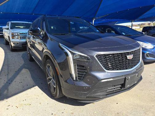 2023 Cadillac XT4 Sport