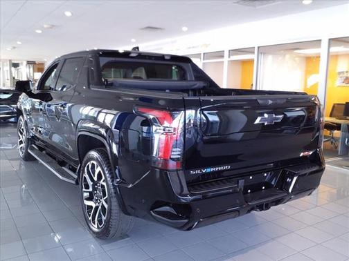 2024 Chevrolet Silverado EV RST