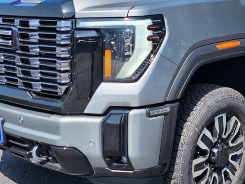 2025 GMC Sierra 2500 Denali Ultimate
