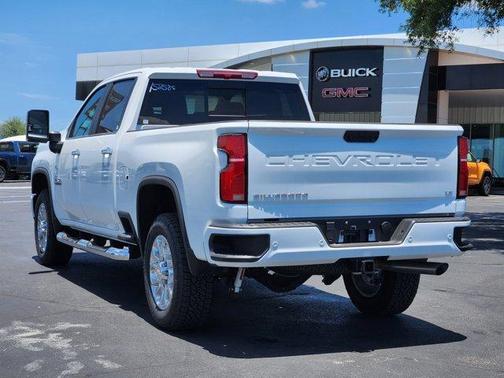 2025 Chevrolet Silverado 2500 LT