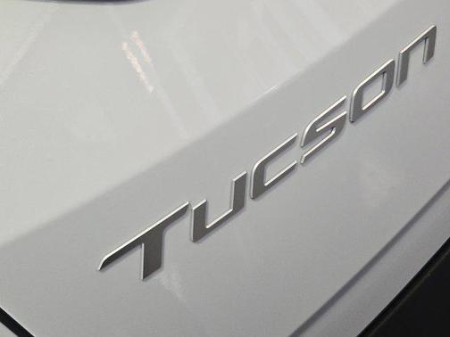 Pearl 2026 Hyundai TUCSON Plug-In Hybrid Limited