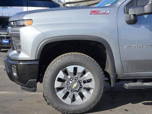 2026 Chevrolet Silverado 2500 Custom