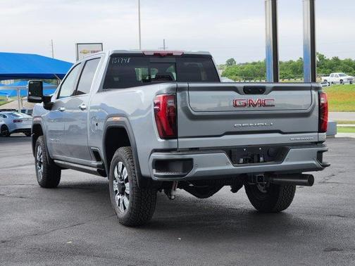 2025 GMC Sierra 2500 Denali