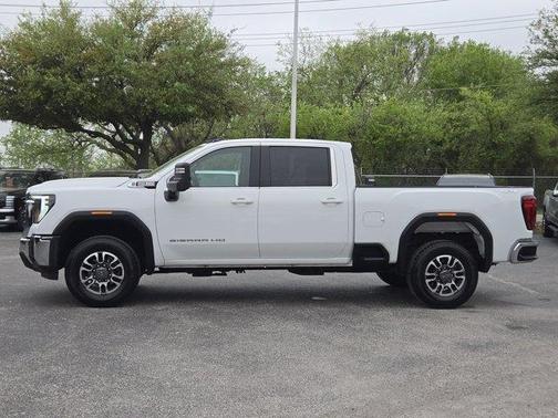2025 GMC Sierra 2500 SLE