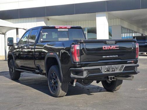 2026 GMC Sierra 3500 AT4