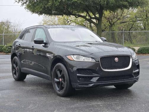 2018 Jaguar F-PACE 25t Premium