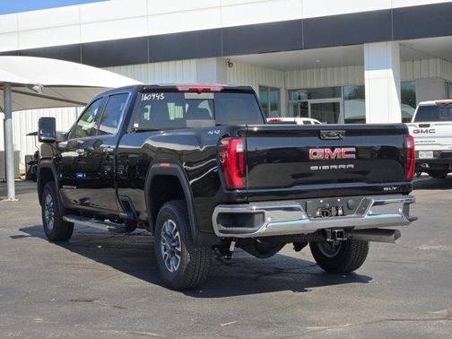 2026 GMC Sierra 3500 SLT