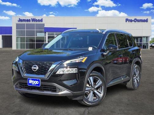 2022 Nissan Rogue SL