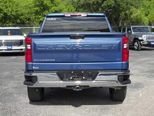 Lakeshore Blue Metallic 2024 Chevrolet Silverado 1500 LT