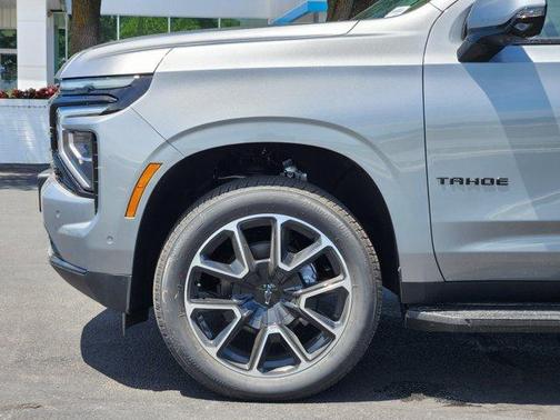 2025 Chevrolet Tahoe RST