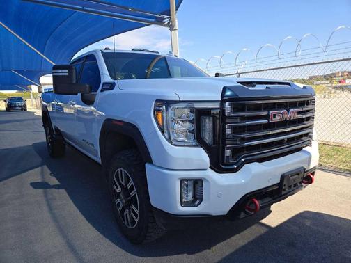 2022 GMC Sierra 2500 AT4