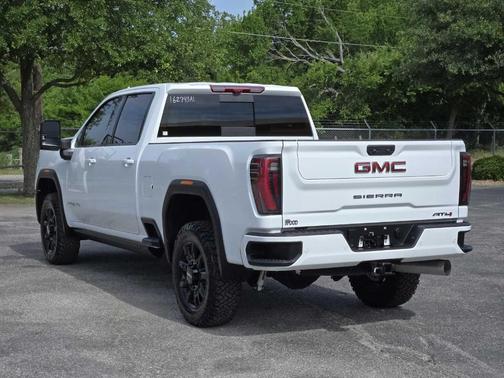 Summit White 2026 GMC Sierra 2500 AT4
