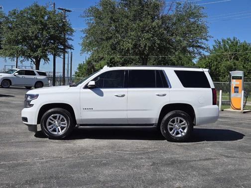 2017 Chevrolet Tahoe LS