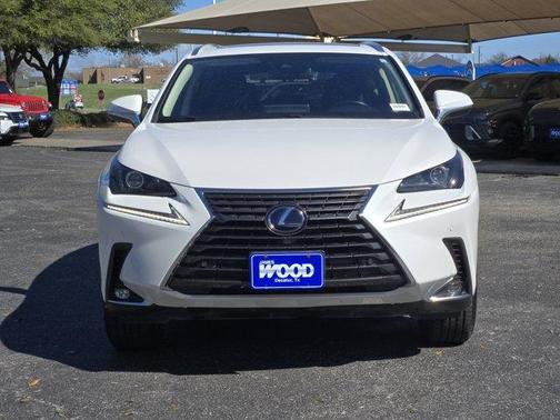 2021 Lexus NX 300h 