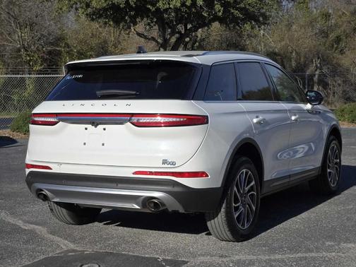 2021 Lincoln Corsair Standard