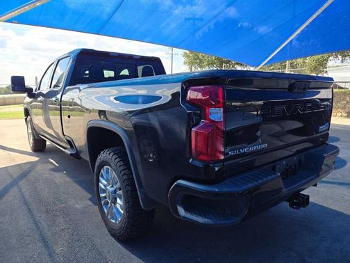 2022 Chevrolet Silverado 3500 High Country