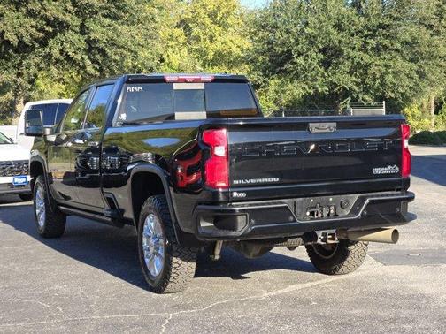 2022 Chevrolet Silverado 3500 High Country