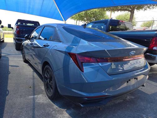 Electric Shadow 2021 Hyundai ELANTRA SEL