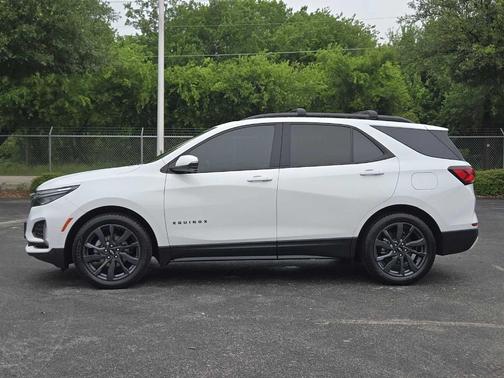 Summit White 2022 Chevrolet Equinox RS