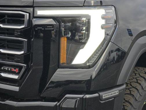 2026 GMC Sierra 2500 AT4