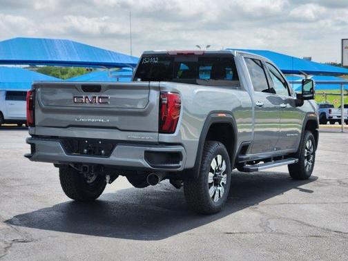 2025 GMC Sierra 2500 Denali