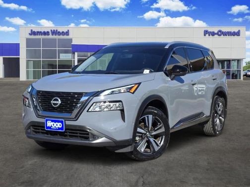 2022 Nissan Rogue SL