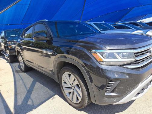 2022 Volkswagen Atlas Cross Sport 3.6L V6 SE w/Technology