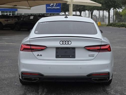 2023 Audi A5 45 S line Prestige