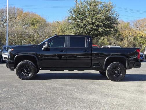 2024 Chevrolet Silverado 2500 ZR2