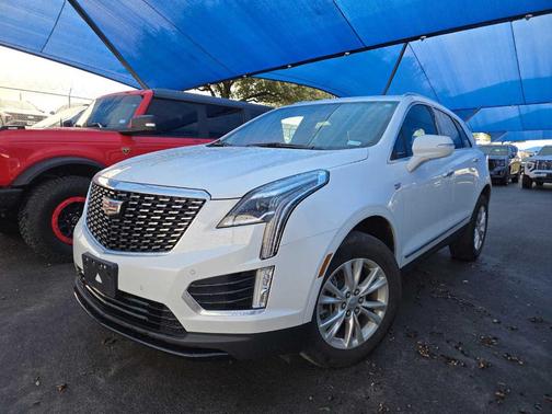 2024 Cadillac XT5 Luxury