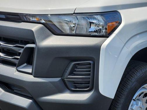 2025 Chevrolet Colorado WT