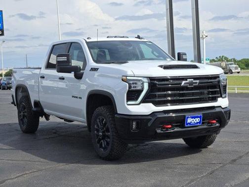 Summit White 2026 Chevrolet Silverado 2500 LT