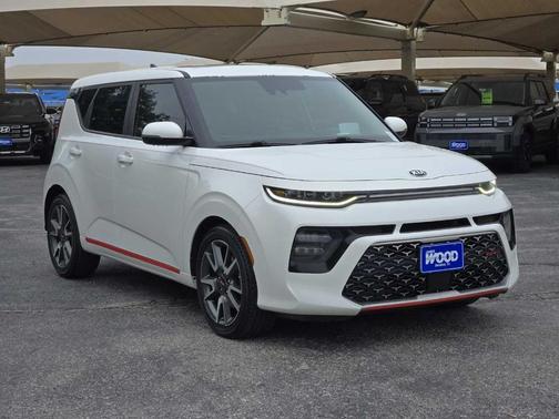 Snow White Pearl 2020 Kia Soul GT-Line 1.6L