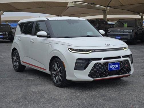 Snow White Pearl 2020 Kia Soul GT-Line 1.6L