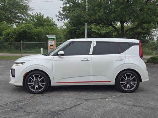 Snow White Pearl 2020 Kia Soul GT-Line 1.6L