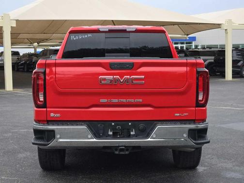 2022 GMC Sierra 1500 Limited SLT