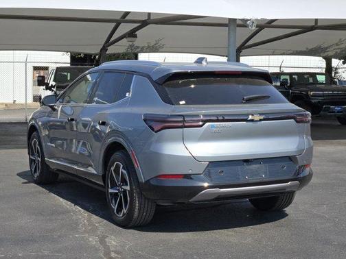 2025 Chevrolet Equinox EV LT 2