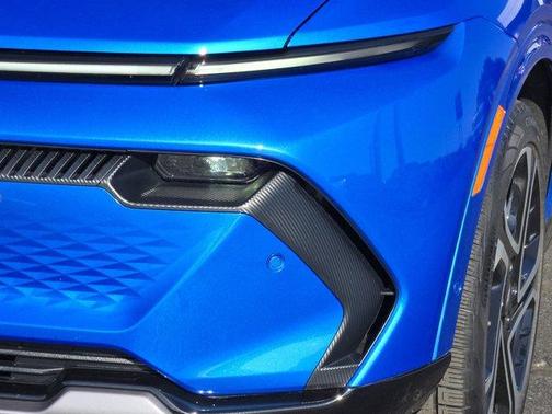 2026 Chevrolet Equinox EV LT 2