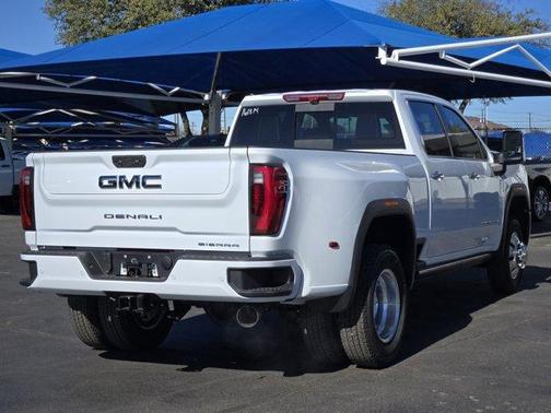 2026 GMC Sierra 3500 Denali Ultimate