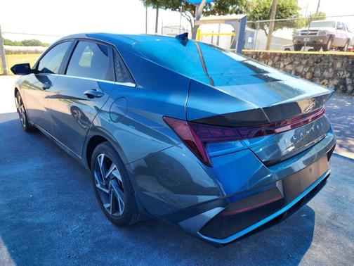 Amazon Gray 2024 Hyundai ELANTRA SEL