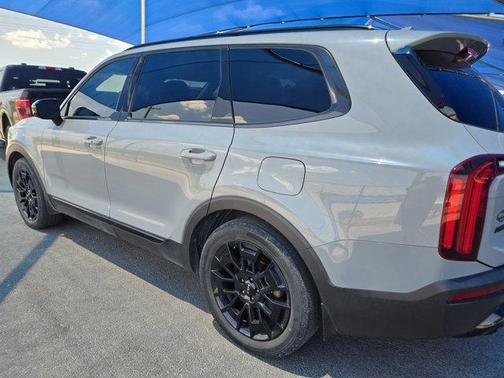 Wolf Gray 2022 Kia Telluride SX