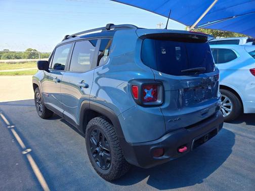 2018 Jeep Renegade Trailhawk