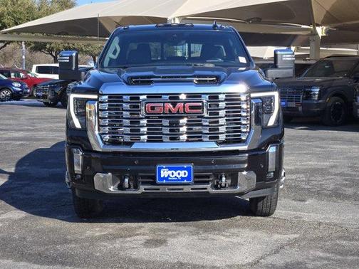 2025 GMC Sierra 3500 Denali