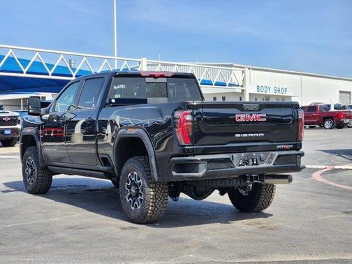 2026 GMC Sierra 2500 AT4X