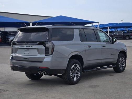 2025 Chevrolet Suburban Z71