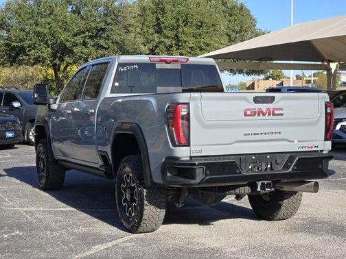 2025 GMC Sierra 2500 AT4X